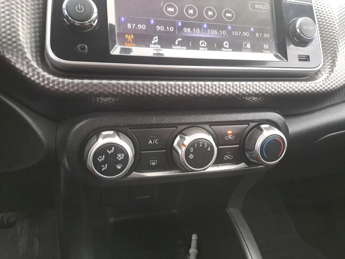 Nissan Kicks 1.6 Advance 4x2 Mt 5p año 2019