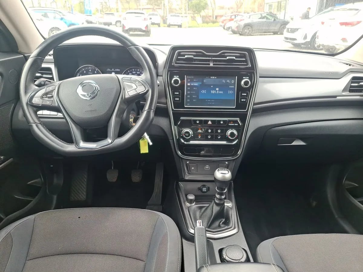 Ssangyong Tivoli 1.6 Tv1010 4x2 Mt 5p año 2020