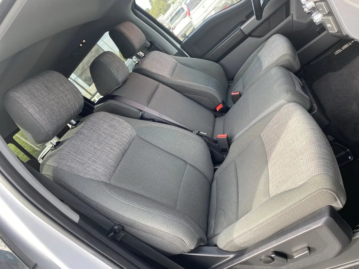 Ford F-150 5.0 Xlt Cc Dob. Cab. 4x4 At 4p año 2024