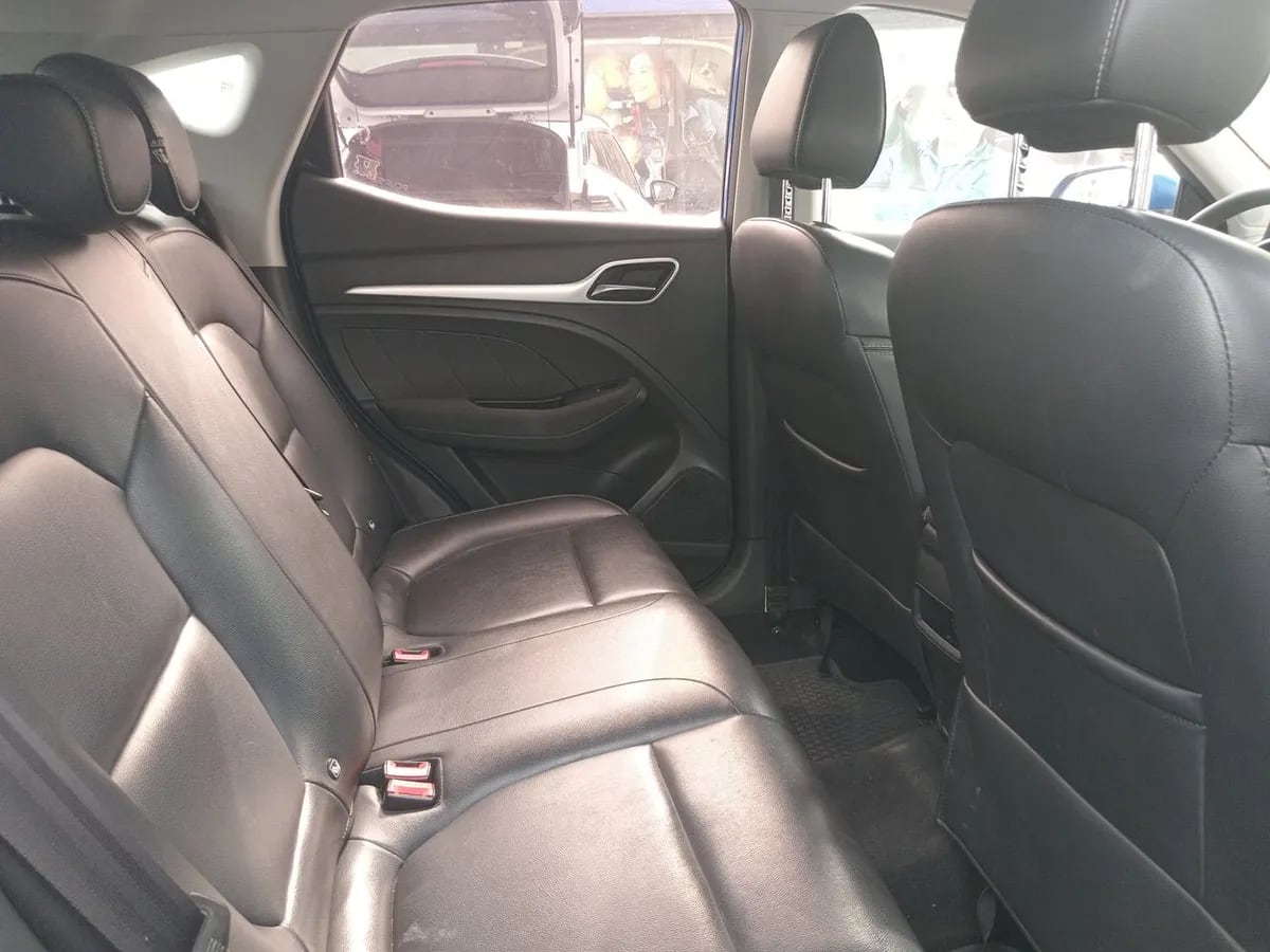 MG Mg Zs 1.5 Std 4x2 At 5p año 2021