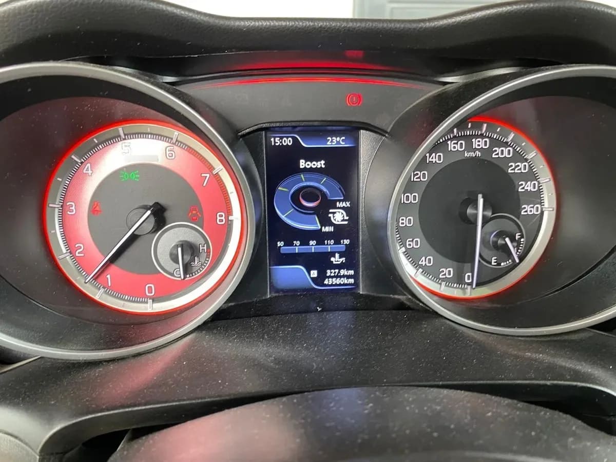 SUZUKI SWIFT 1.4 Dit Sport Mt año 2025