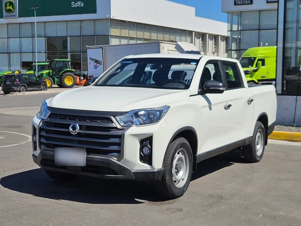Ssangyong Grand Musso 2.2 Mt 4x2 año 2023