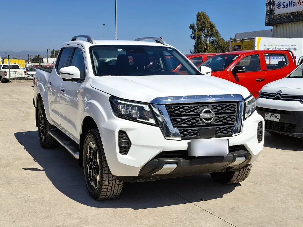 Nissan Navara Navara Dc 4x4 2.3tdi Le año 2023
