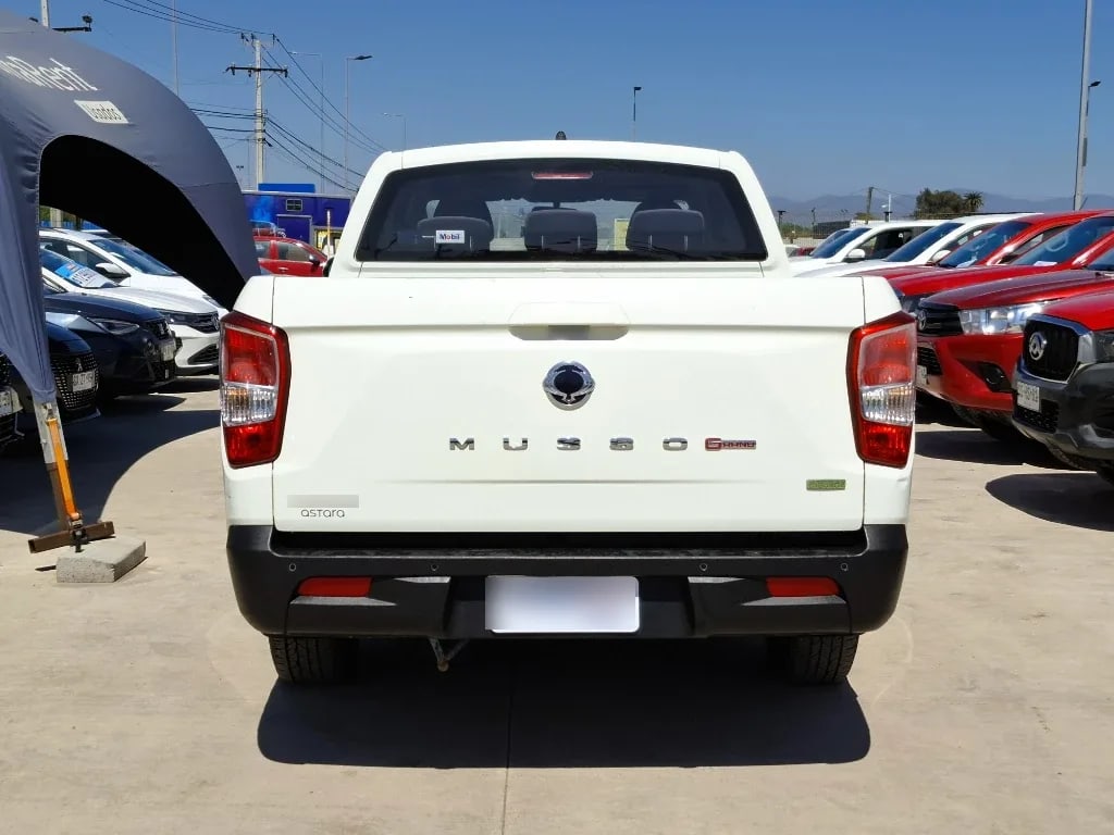 Ssangyong Grand Musso Grand Musso 2.2 4x2 Mt Full-Ql612 año 2023