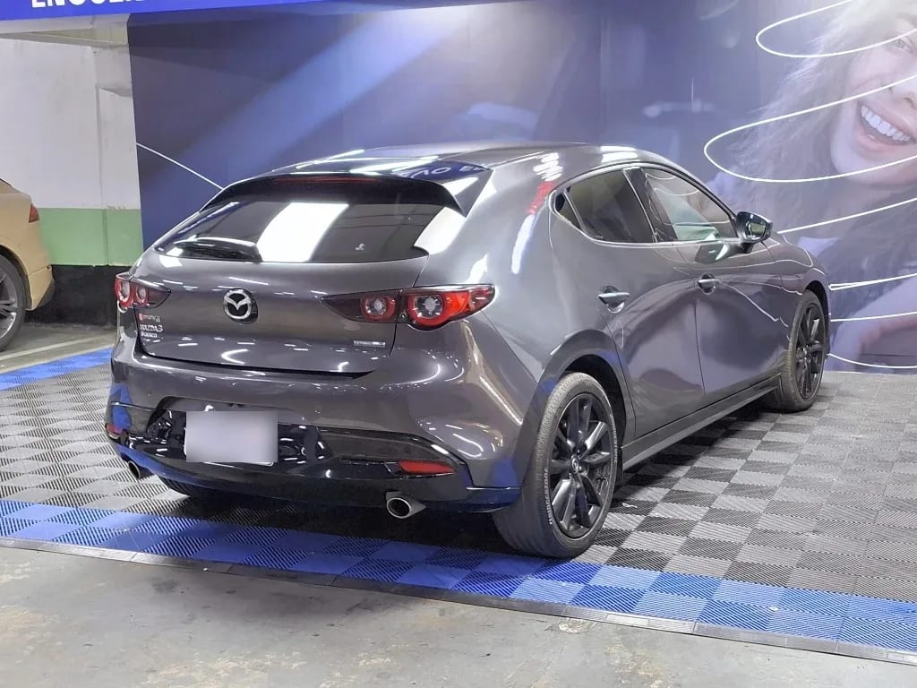 Mazda 3 Sport 3 Sp V 2.0 7g 6at año 2024