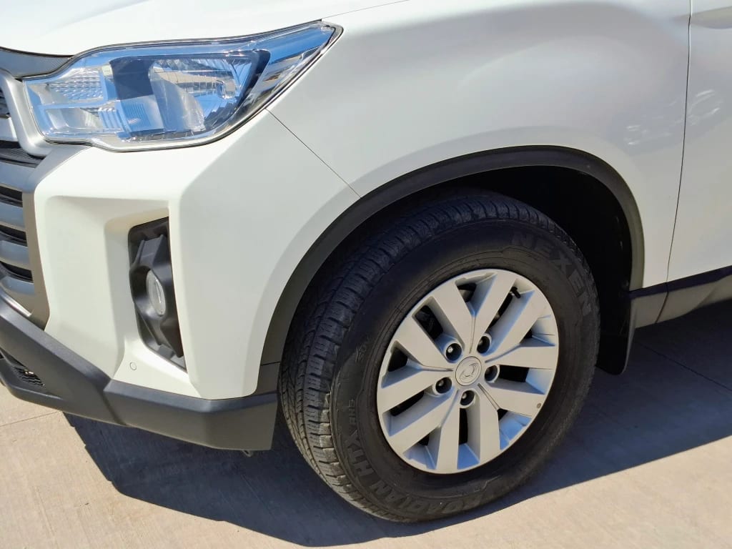 Ssangyong Grand Musso Grand Musso 2.2 4x2 Mt Full-Ql612 año 2023