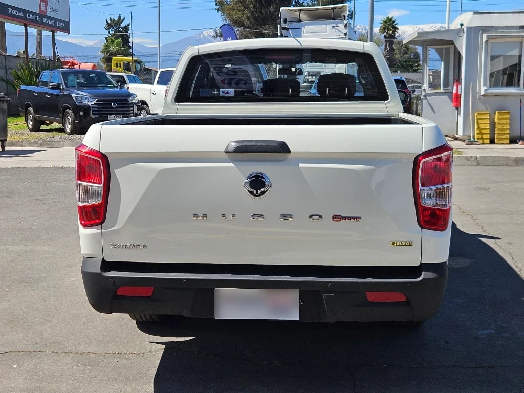 Ssangyong Grand Musso 2.2 Mt 4x2 año 2023