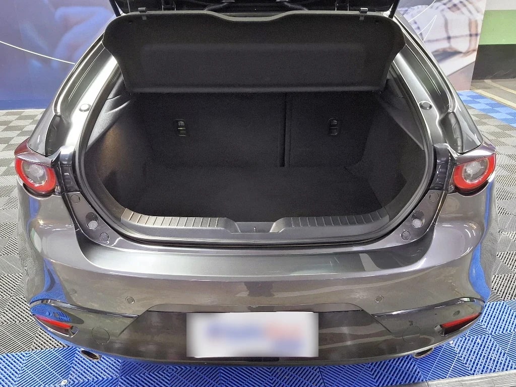 Mazda 3 Sport 3 Sp V 2.0 7g 6at año 2024