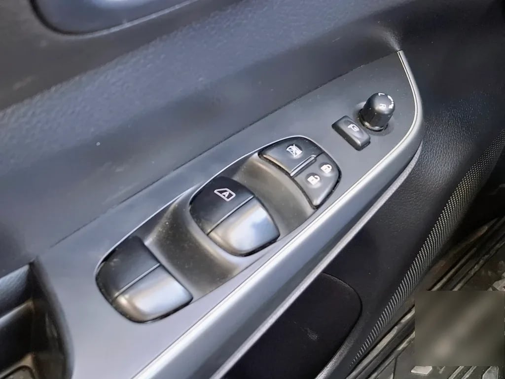 Nissan Navara Navara Dc 4x4 2.3tdi Le año 2023