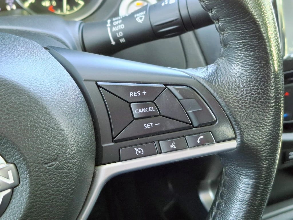 Nissan Navara Navara Dc 4x4 2.3tdi Le año 2023
