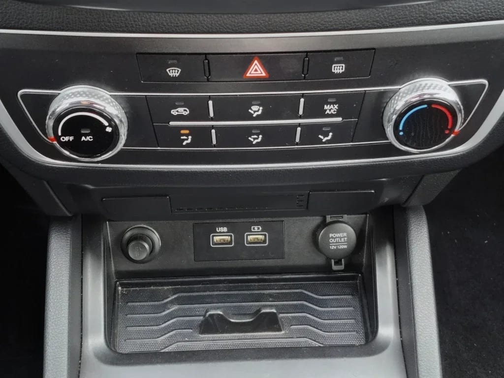 Ssangyong Grand Musso Grand Musso 2.2 4x2 Mt Full-Ql612 año 2023