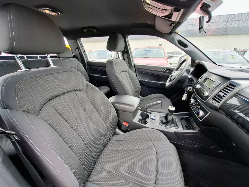 Ssangyong Grand Musso Grand Musso 2.2 4x2 Mt Full-Ql612 año 2023