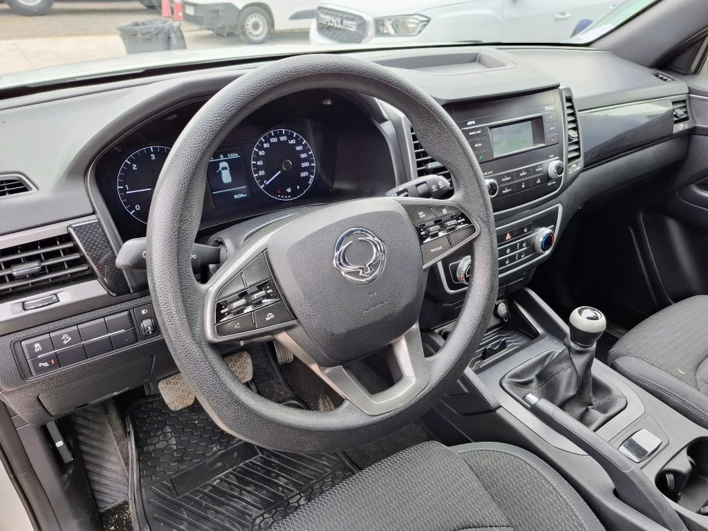 Ssangyong Grand Musso Grand Musso 2.2 4x2 Mt Full-Ql612 año 2023