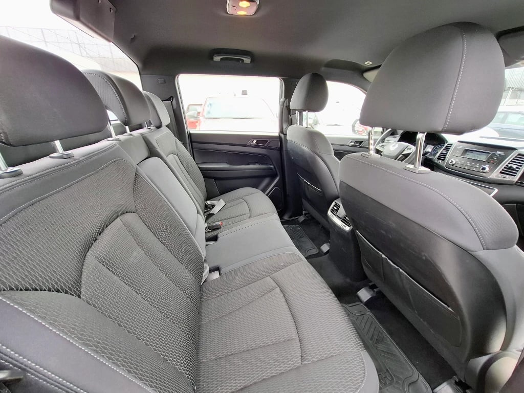 Ssangyong Grand Musso Grand Musso 2.2 4x2 Mt Full-Ql612 año 2023
