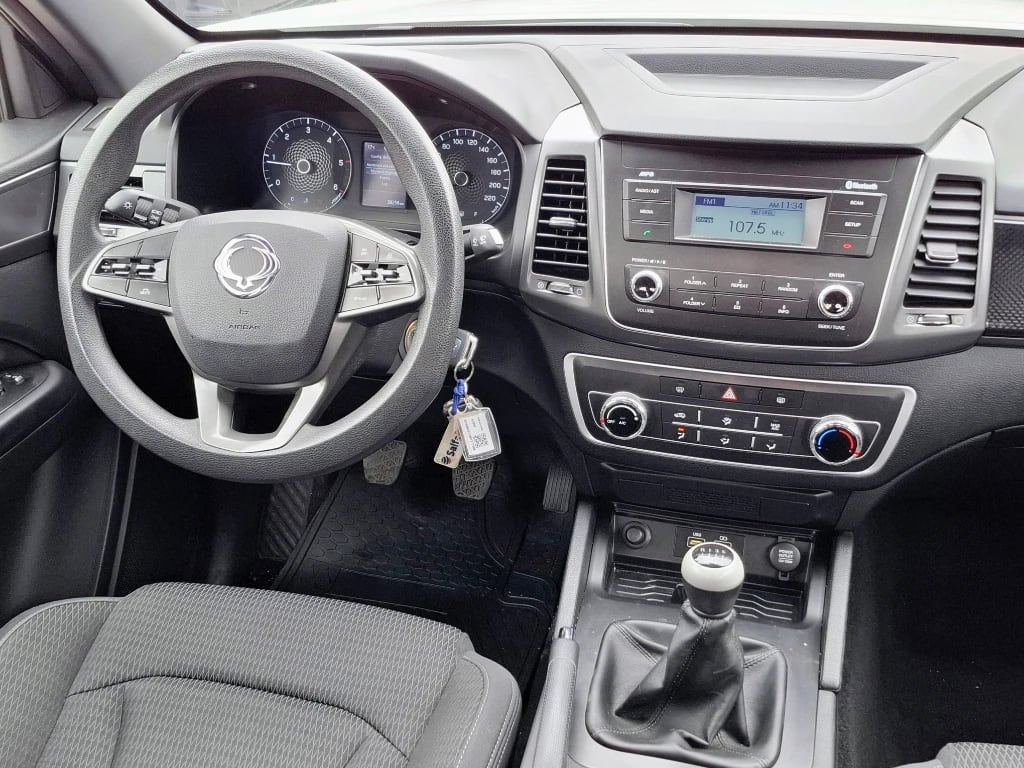 Ssangyong Grand Musso Grand Musso 2.2 4x2 Mt Full-Ql612 año 2023