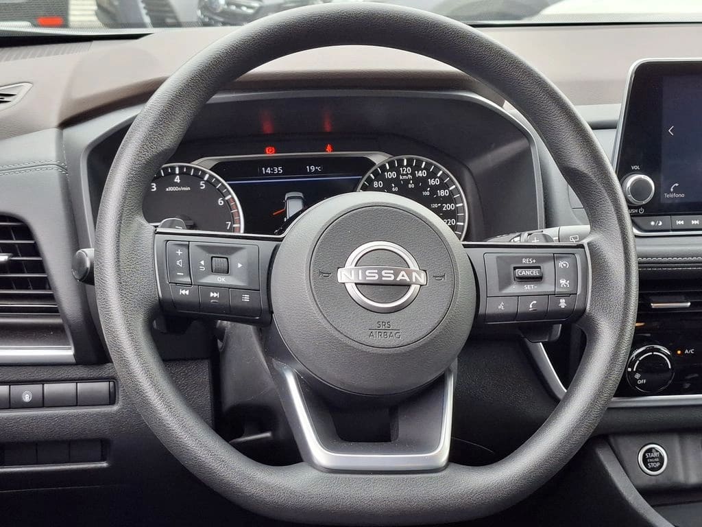 Nissan X-Trail 4x2 7p Cvt 2.5 año 2024