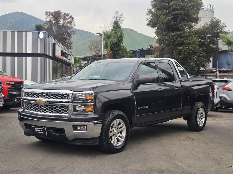 Chevrolet Silverado 5.3 Lt Aut 4x4 año 2015