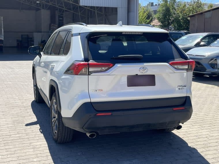 Toyota Rav4 2.5 Xle Hev año 2025