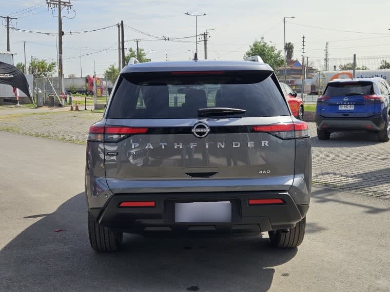 Nissan Pathfinder Advance Cvt 4wd año 2026