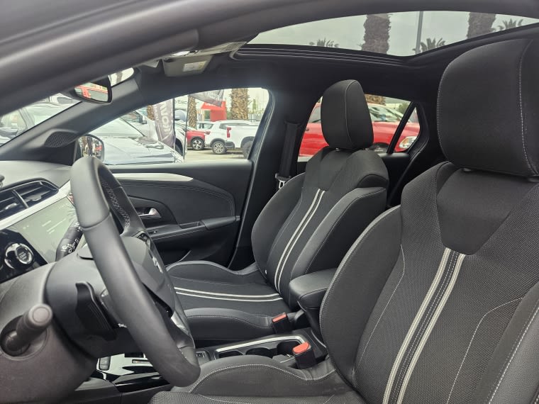 Opel Corsa 1.2 Gs Line At año 2025
