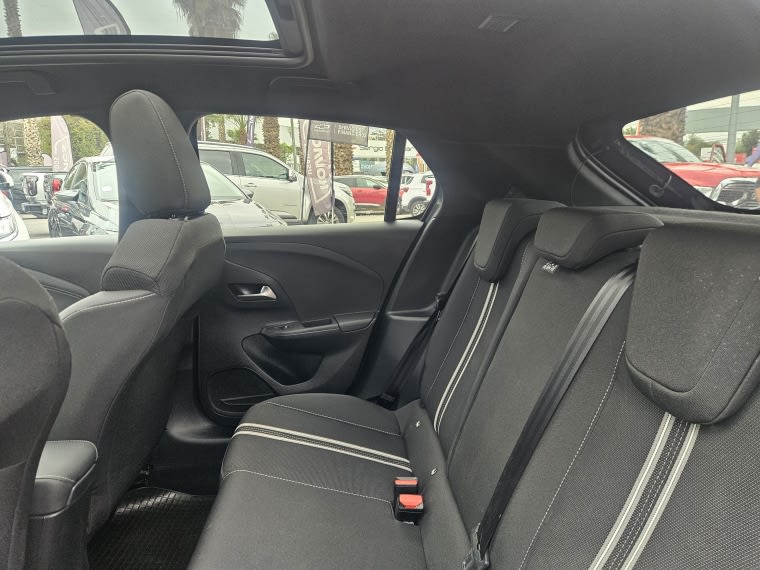 Opel Corsa 1.2 Gs Line At año 2025