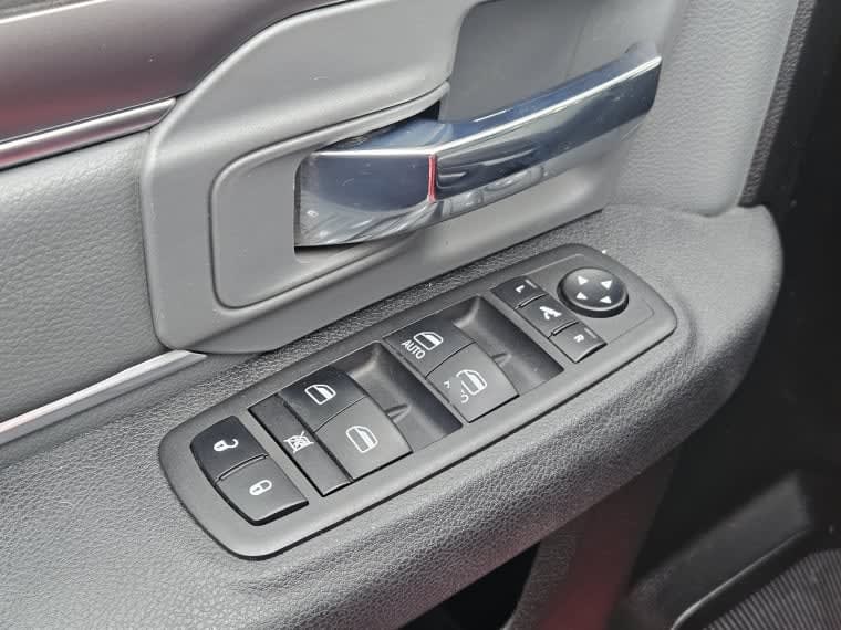 Ram 1500 3.6 Crew Cab Slt At 4x4 año 2023