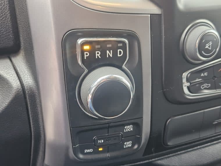 Ram 1500 3.6 Crew Cab Slt At 4x4 año 2023