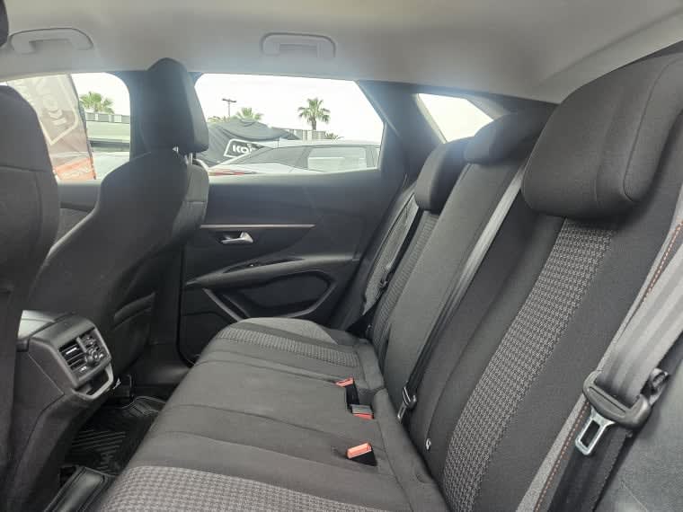 Peugeot 3008 1.5 Active Bluehdi 130 Mt Diesel año 2023