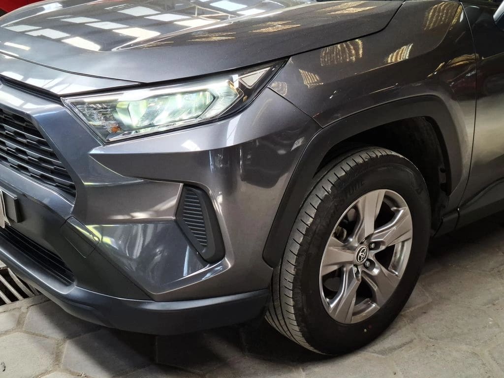 Toyota Rav4 2.0 Le Mt año 2024
