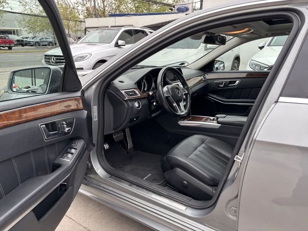 Mercedes-Benz E 500 V8 año 2014