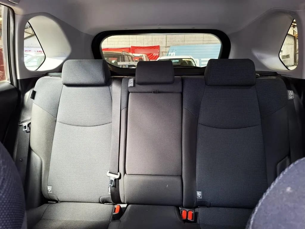 Toyota Rav4 2.0 Le Mt año 2024