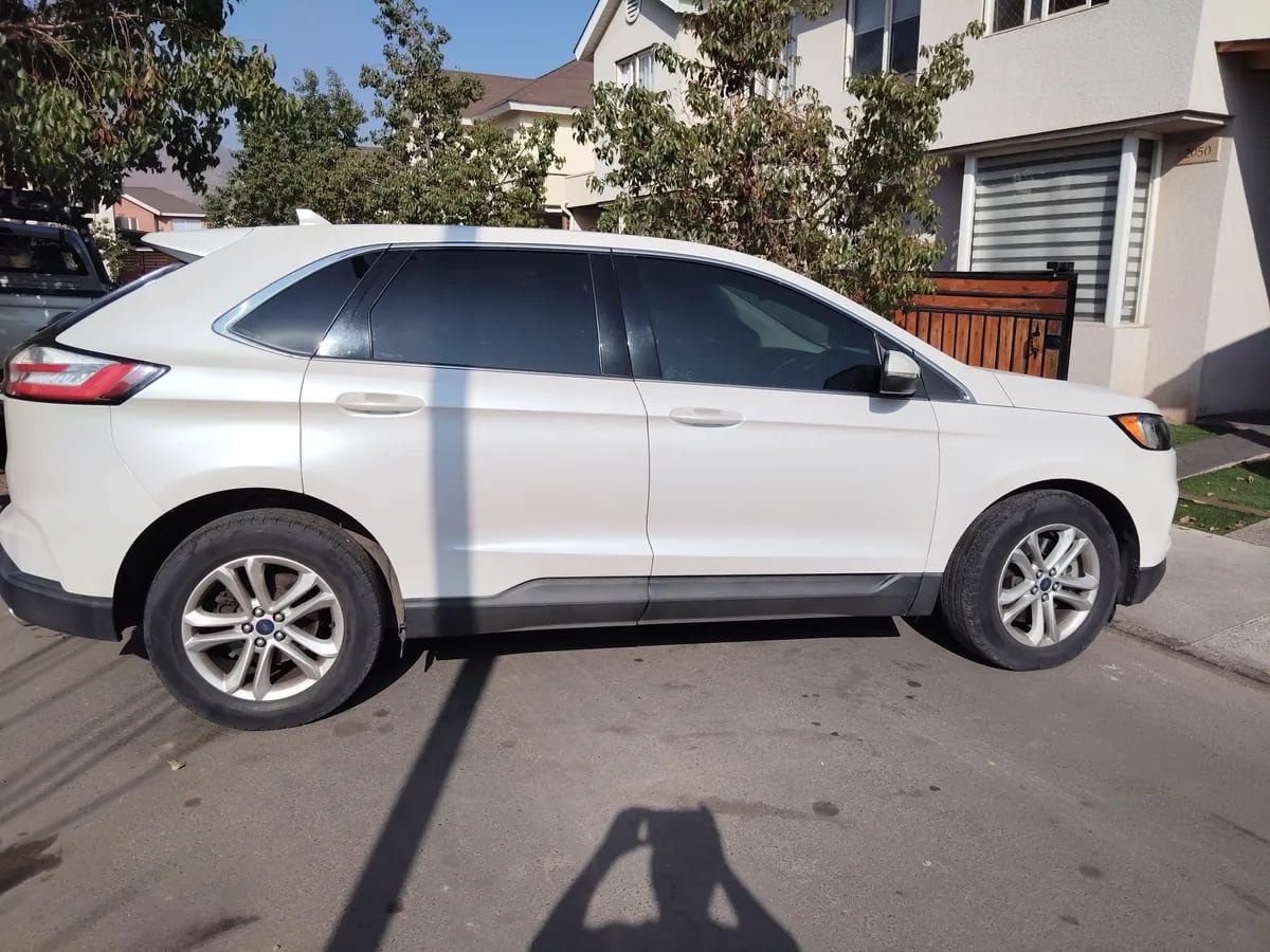 FORD EDGE 2.0 Sel Ecoboost At 4x4 año 2020