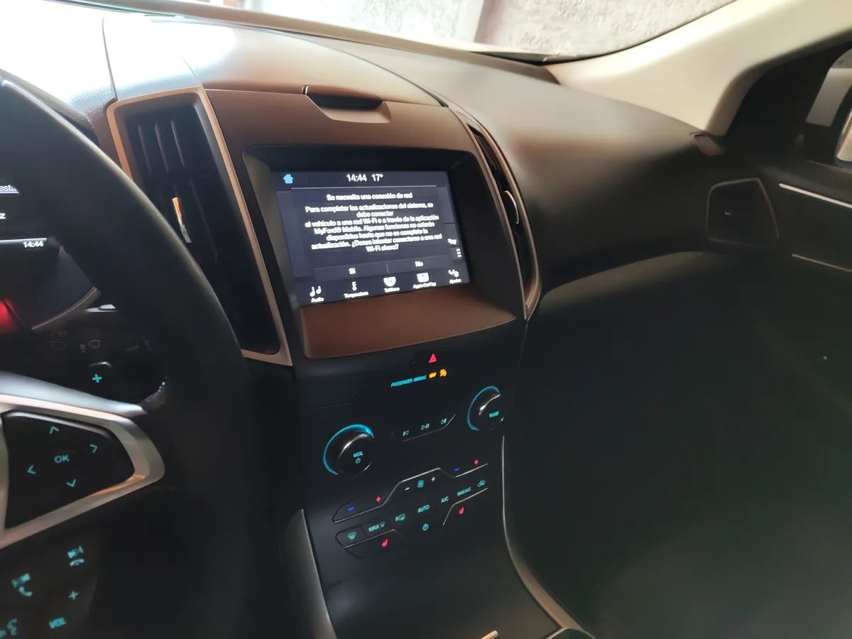 FORD EDGE 2.0 Sel Ecoboost At 4x4 año 2020
