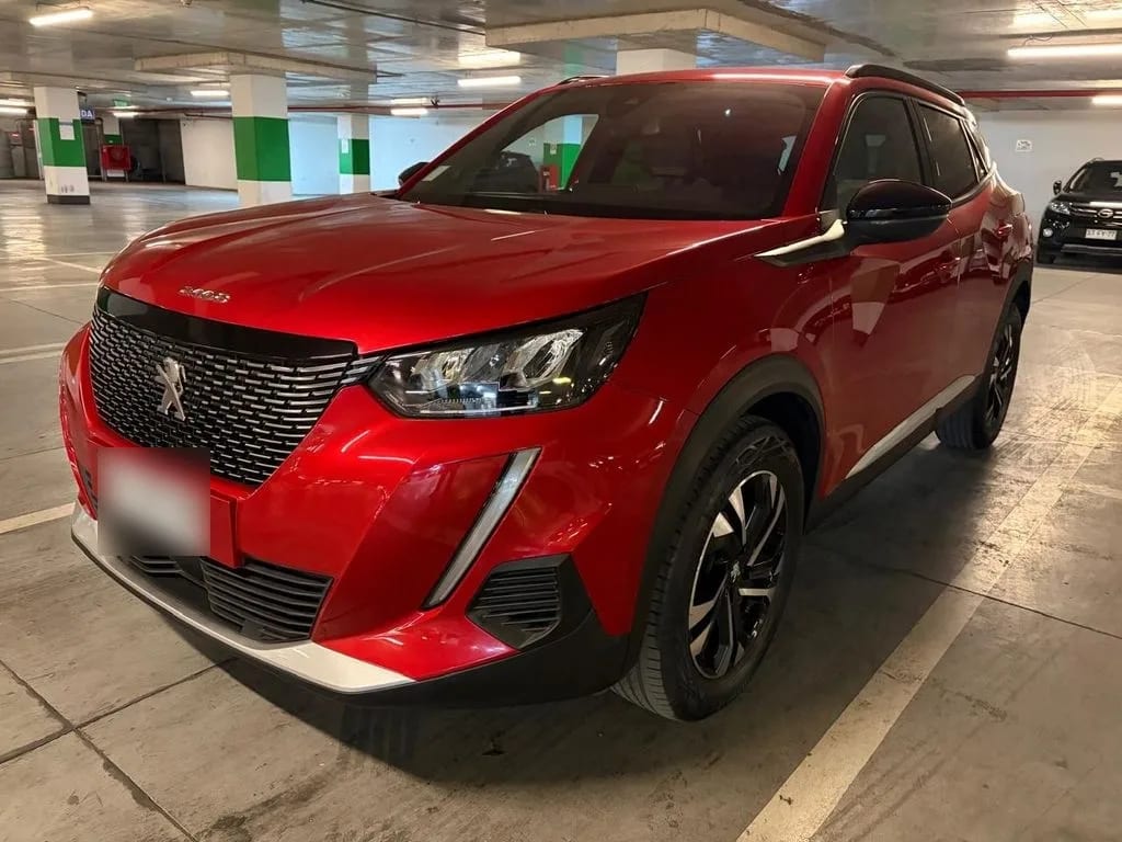 Peugeot 2008 Allure Pack 130 Eat8 1.2 Aut año 2023