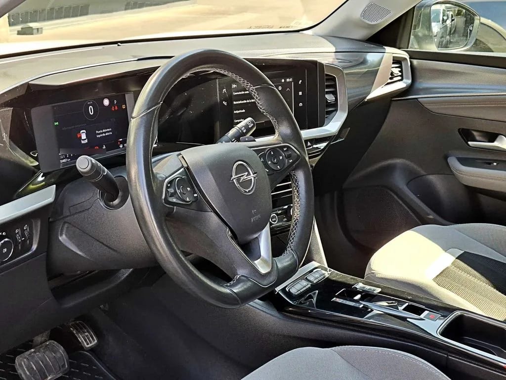 Opel Mokka At año 2023
