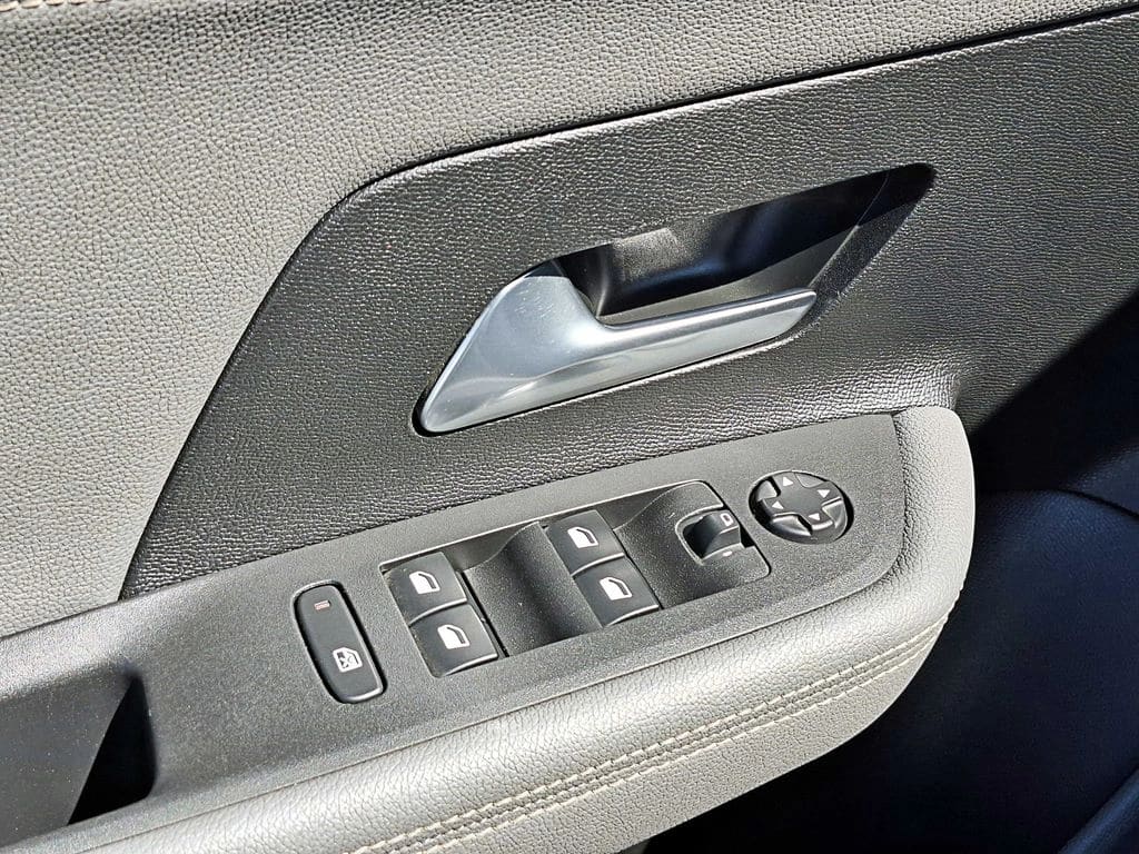 Opel Mokka At año 2023