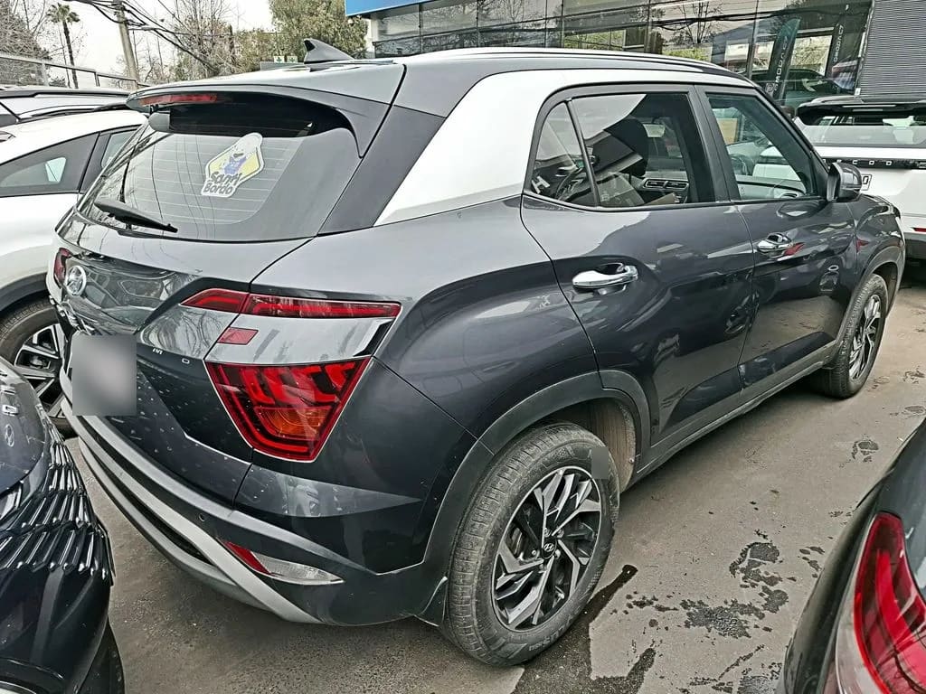 Hyundai Creta 1.5 Plus 4x2 Cvt At 5p año 2024