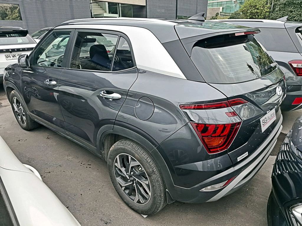Hyundai Creta 1.5 Plus 4x2 Cvt At 5p año 2024
