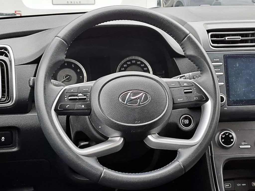 Hyundai Creta 1.5 Plus 4x2 Cvt At 5p año 2024