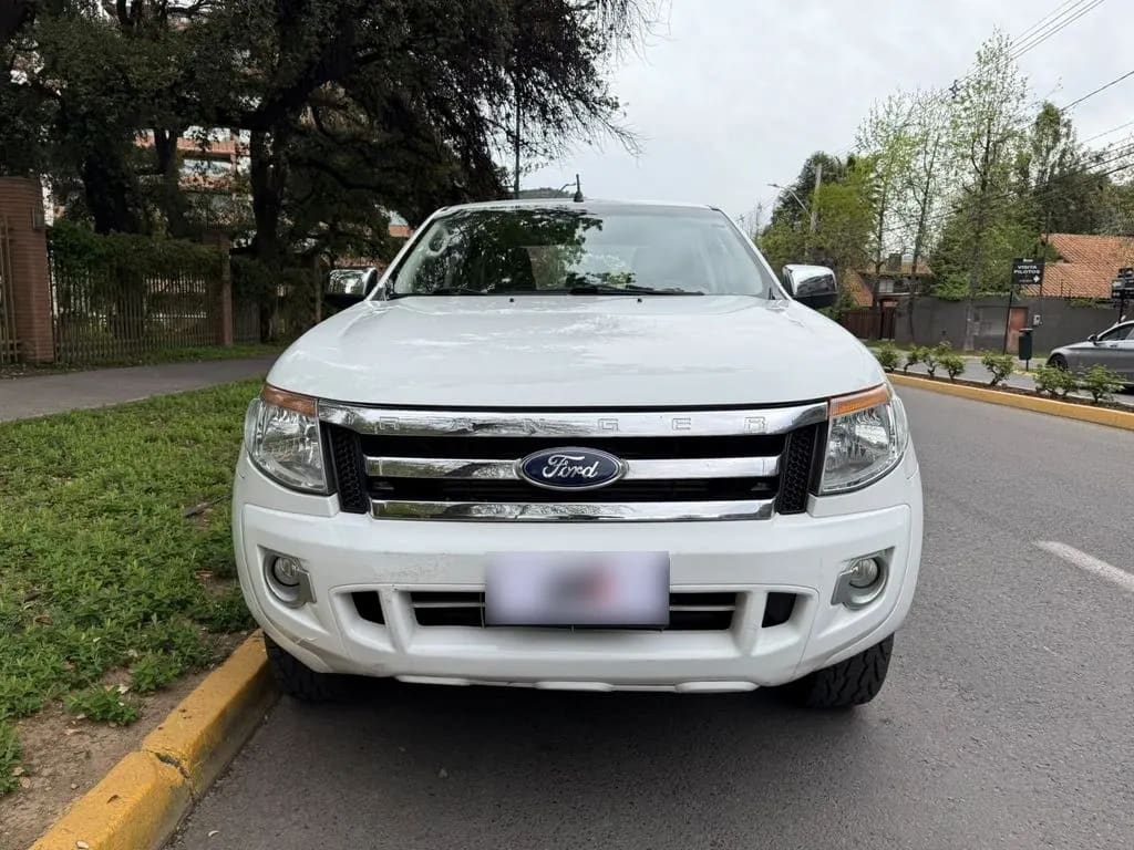 Ford Ranger Xlt 3.2 Dcab 4x4 Mec año 2015