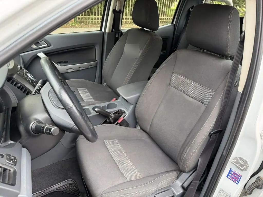 Ford Ranger Xlt 3.2 Dcab 4x4 Mec año 2015