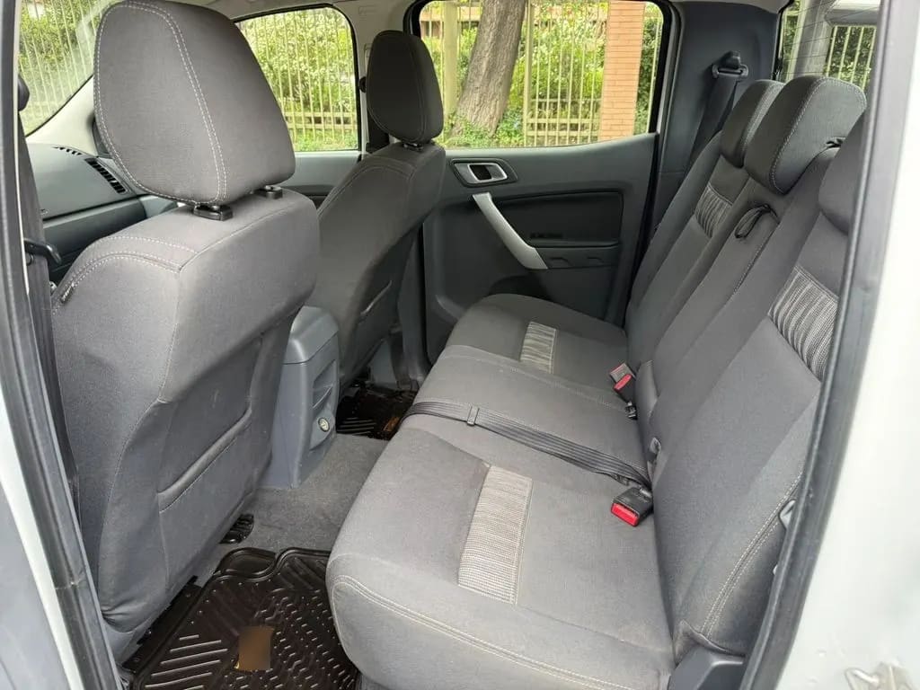 Ford Ranger Xlt 3.2 Dcab 4x4 Mec año 2015