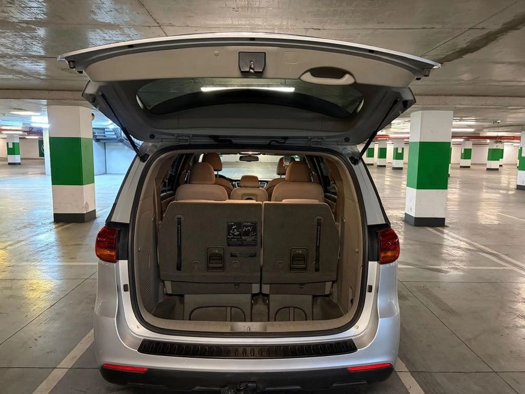 Kia Grand Carnival Ex 3.3 Aut año 2019