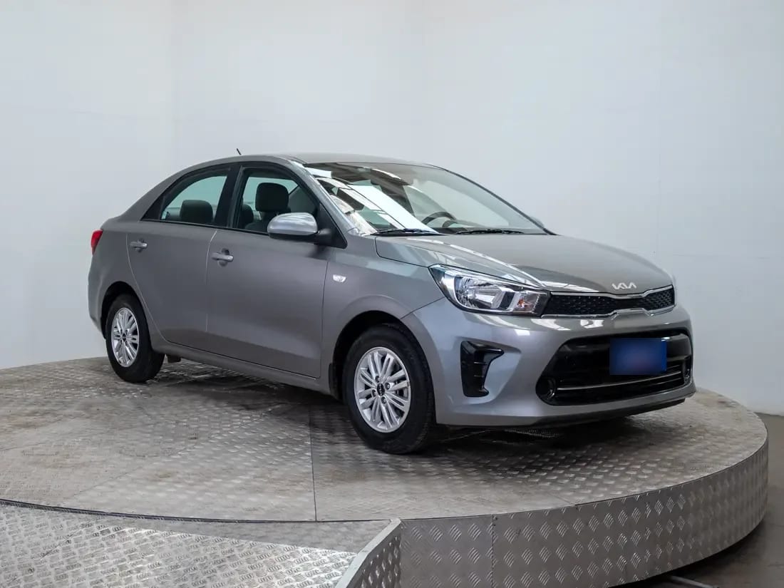 Kia Soluto 1.4 Lx Ac Mt año 2024