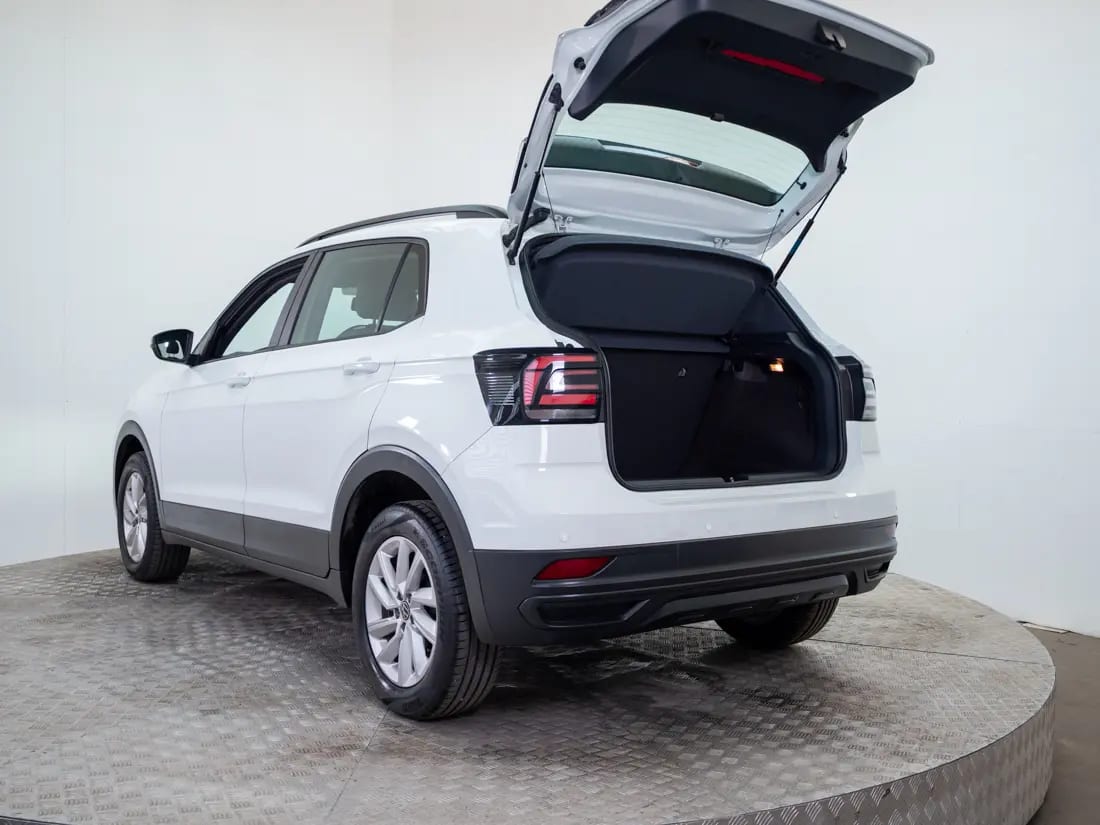 Volkswagen T-Cross 1.0 Tsi Trendline Mt año 2024