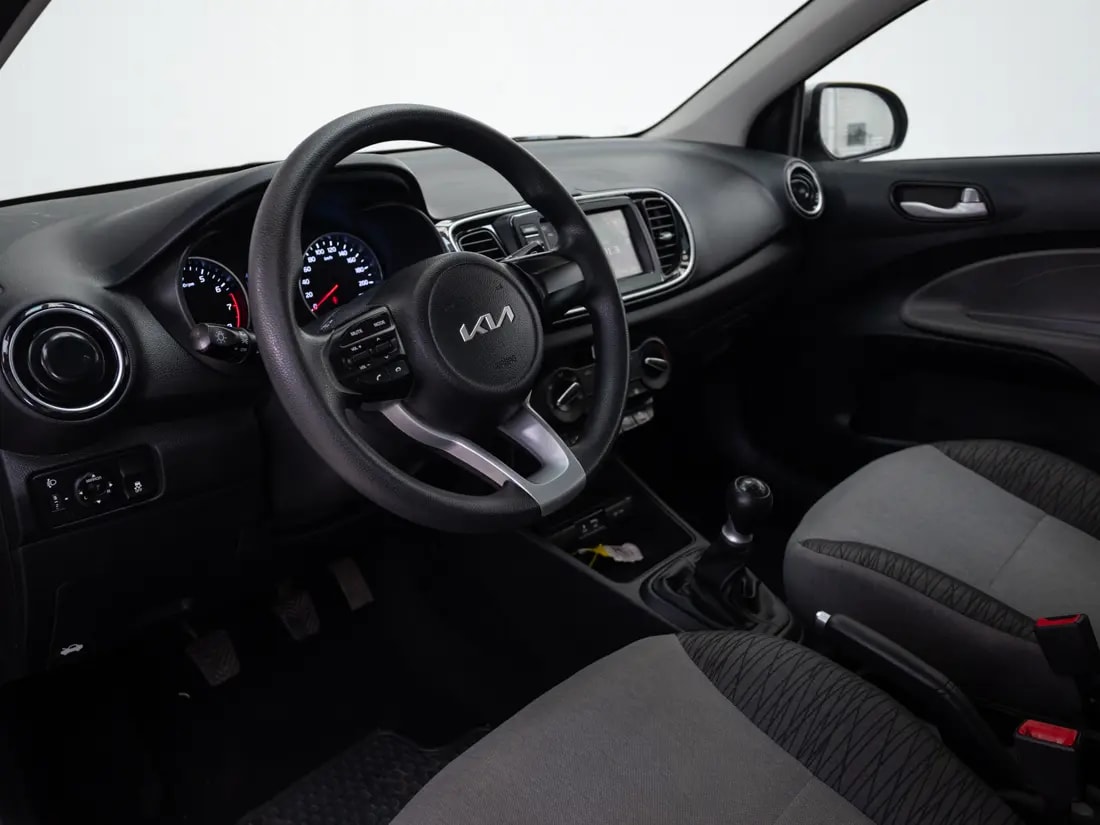 Kia Soluto 1.4 Lx Ac Mt año 2024
