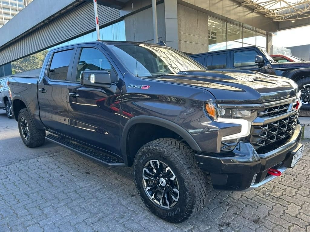 Chevrolet Silverado Zr2 6.2 4x4 At año 2025