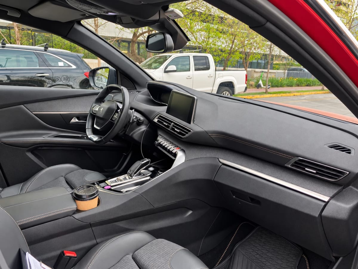 Peugeot 3008 Gt Line Puretech año 2021