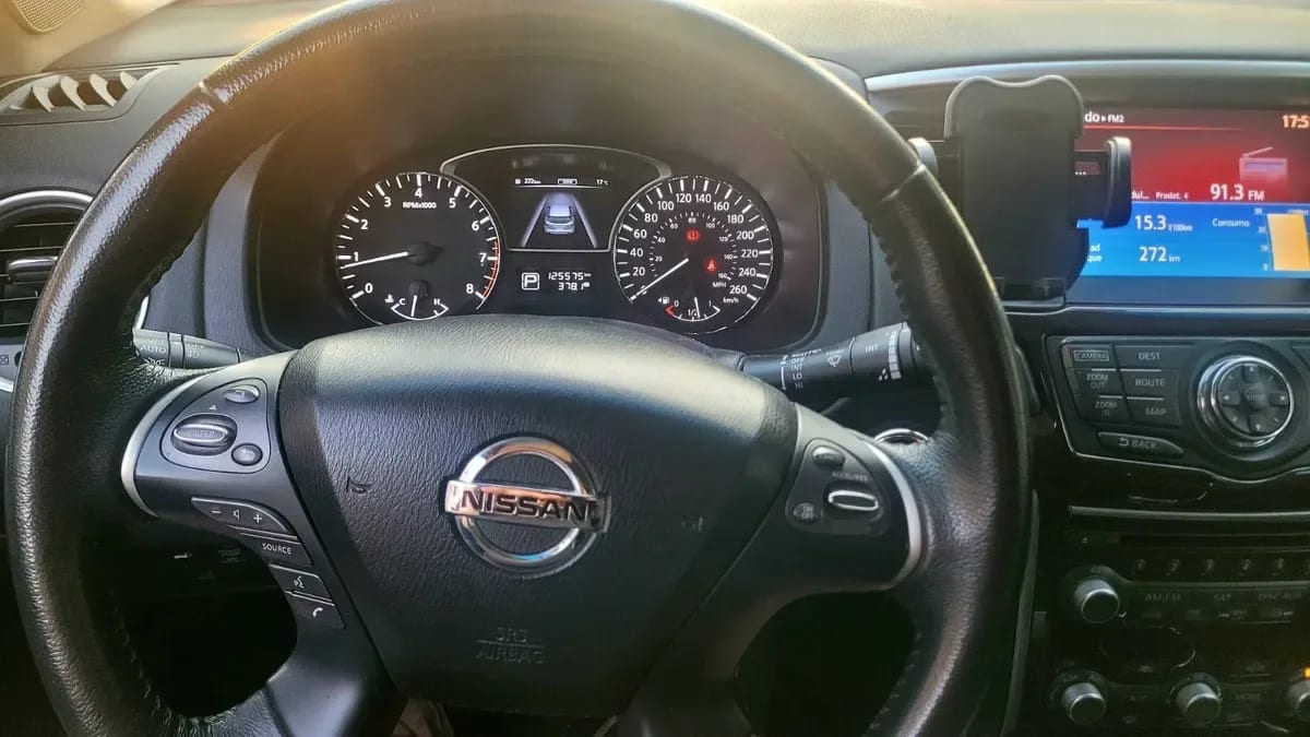 Nissan Pathfinder 3.5 Exclusive Cvt At 4x4 año 2015