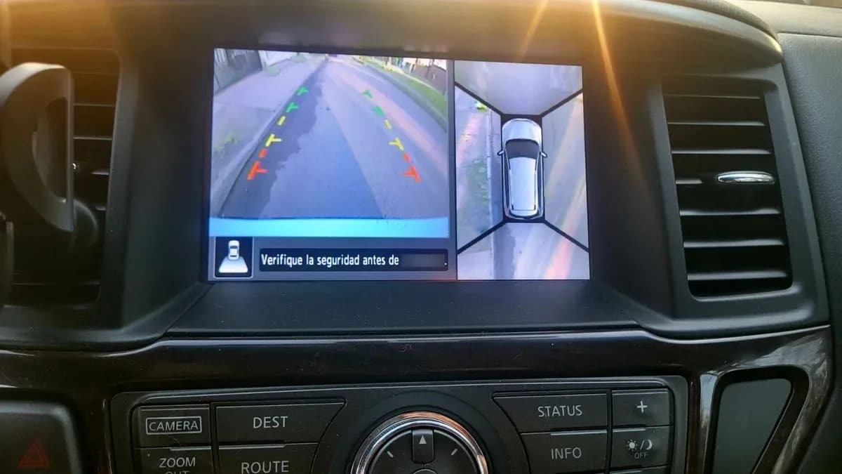 Nissan Pathfinder 3.5 Exclusive Cvt At 4x4 año 2015